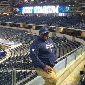 Meet your Posher, Dexter